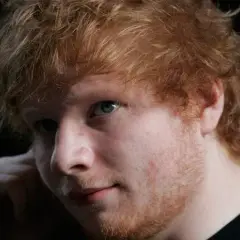 Ile Ed Sheeran ma lat? Zaskakujące fakty o jego wieku i karierze