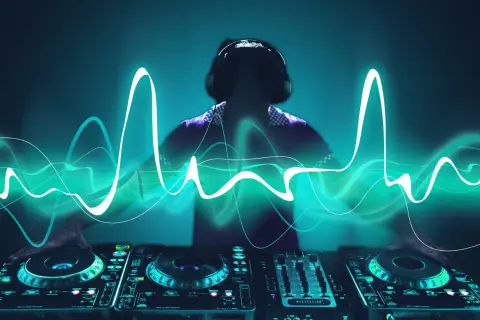 Muzyka klasyczna techno: jak te dwa światy się łączą?