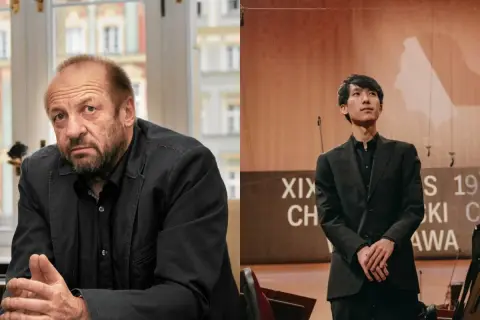 Zbigniew Preisner, inspiracja dla młodych talentów, obok młodego pianisty na scenie.