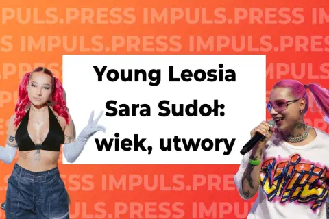 Young Leosia, czyli Sara Sudoł, na zdjęciu z mikrofonem i w stylizacji z różowymi włosami.