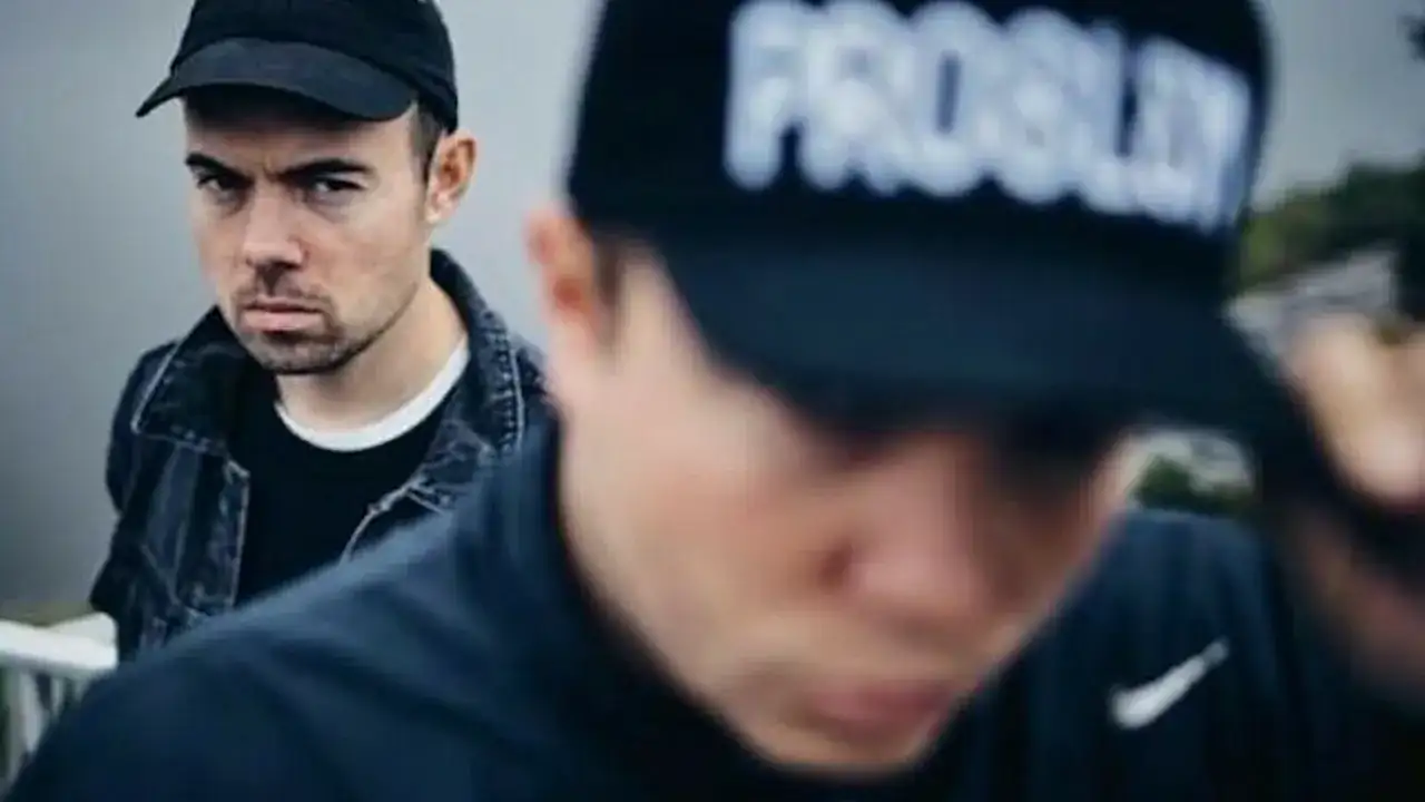 Ile lat mają Oskar i Steez z PRO8L3M? Wyjaśniamy znaczenie „83”