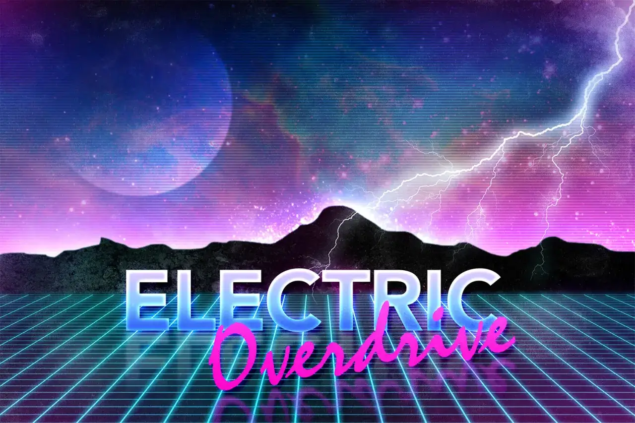 Nocny krajobraz w stylu synthwave z błyskawicami nad górami i neonowym napisem 
